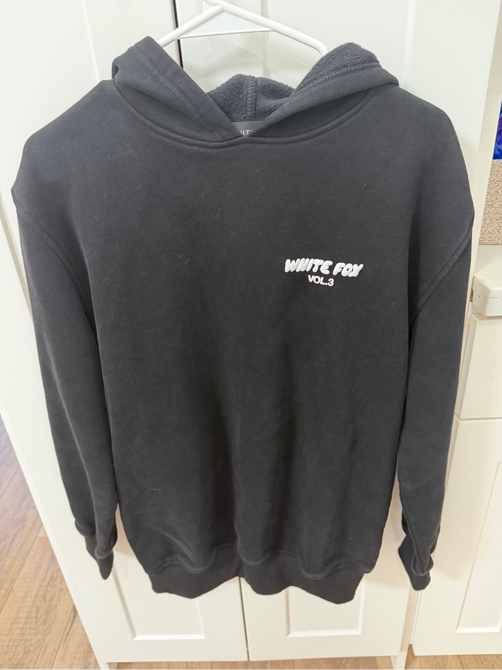 White Fox Boutique Men's Black Pullover Hoodie